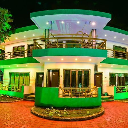 Kinara Resort Mālvan Exteriér fotografie