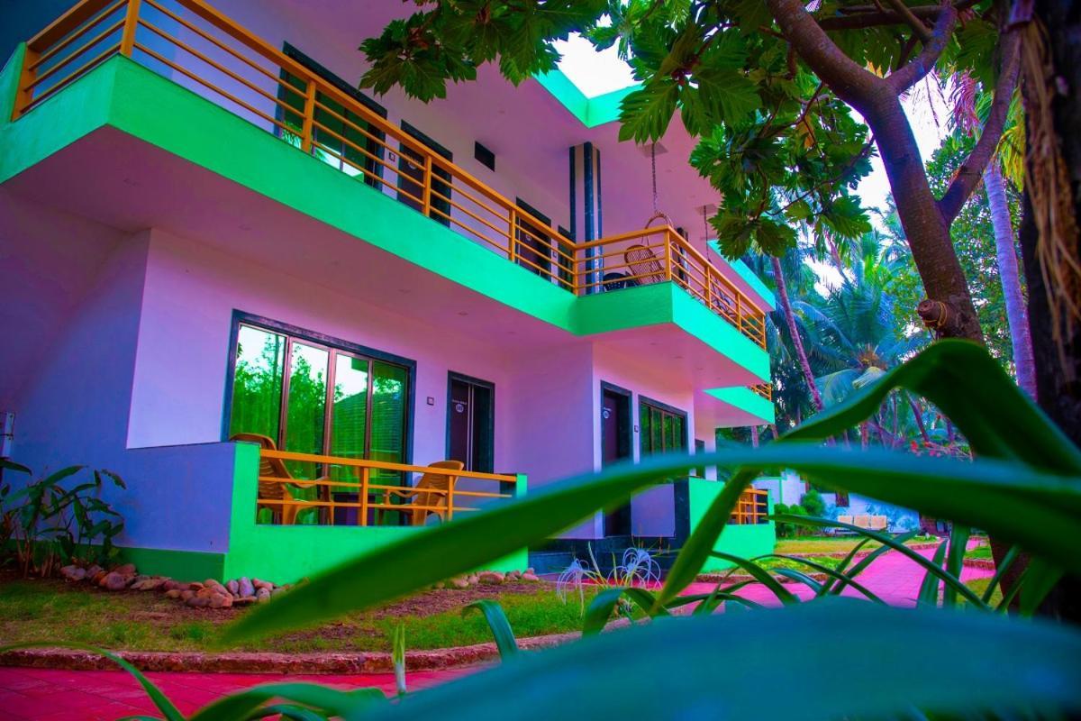 Kinara Resort Mālvan Exteriér fotografie